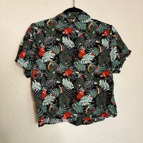 Her Universe Disney The Lion King Timon & Pumbaa Jungle Girls Woven Button-Up - Picture 8 of 8